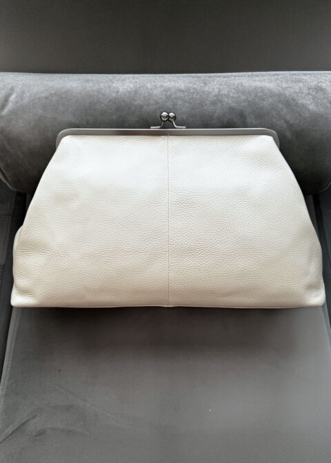Kisslock (Off-White Leather)